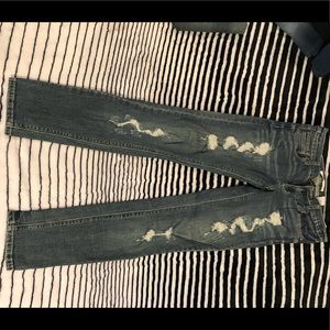 Eunina Jeans size 11 juniors. Inseam is 30